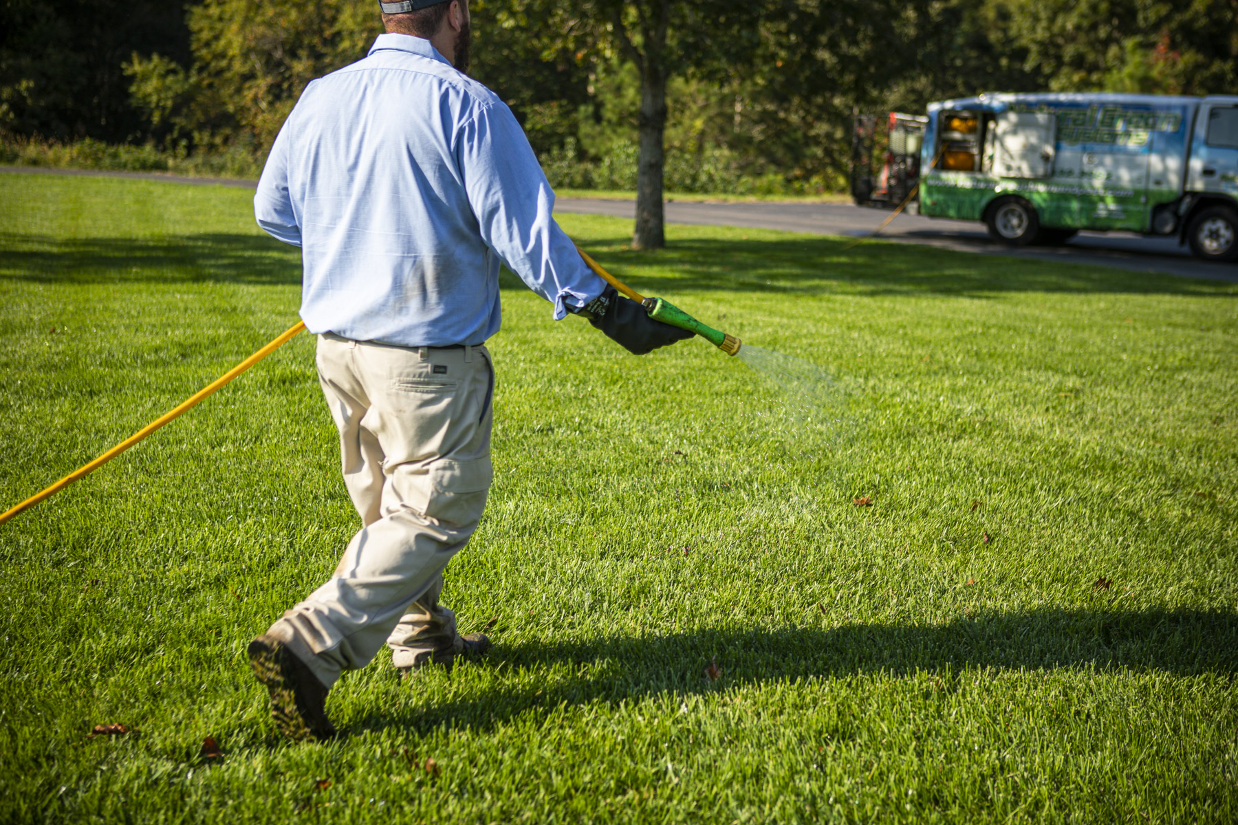 lawn care eagan